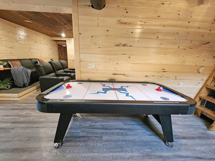 A Splashing Good Time House in Pigeon Forge