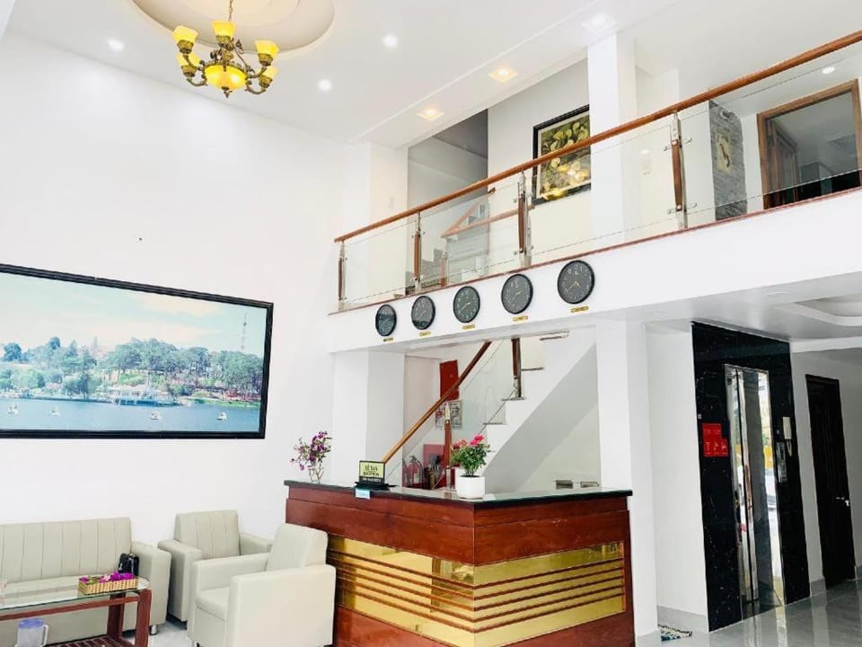 Khách sạn Nam Ngọc Đà Lạt (Nam Ngoc Hotel) Hotel in Dalat