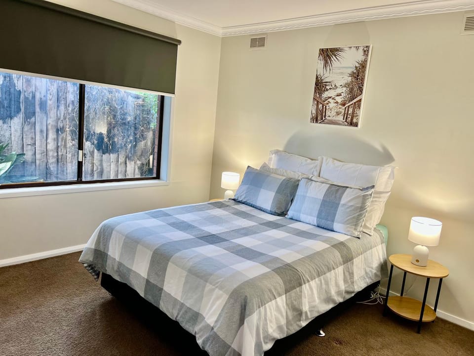 3 Bed Close to GV Hospital Apartment in Shepparton
