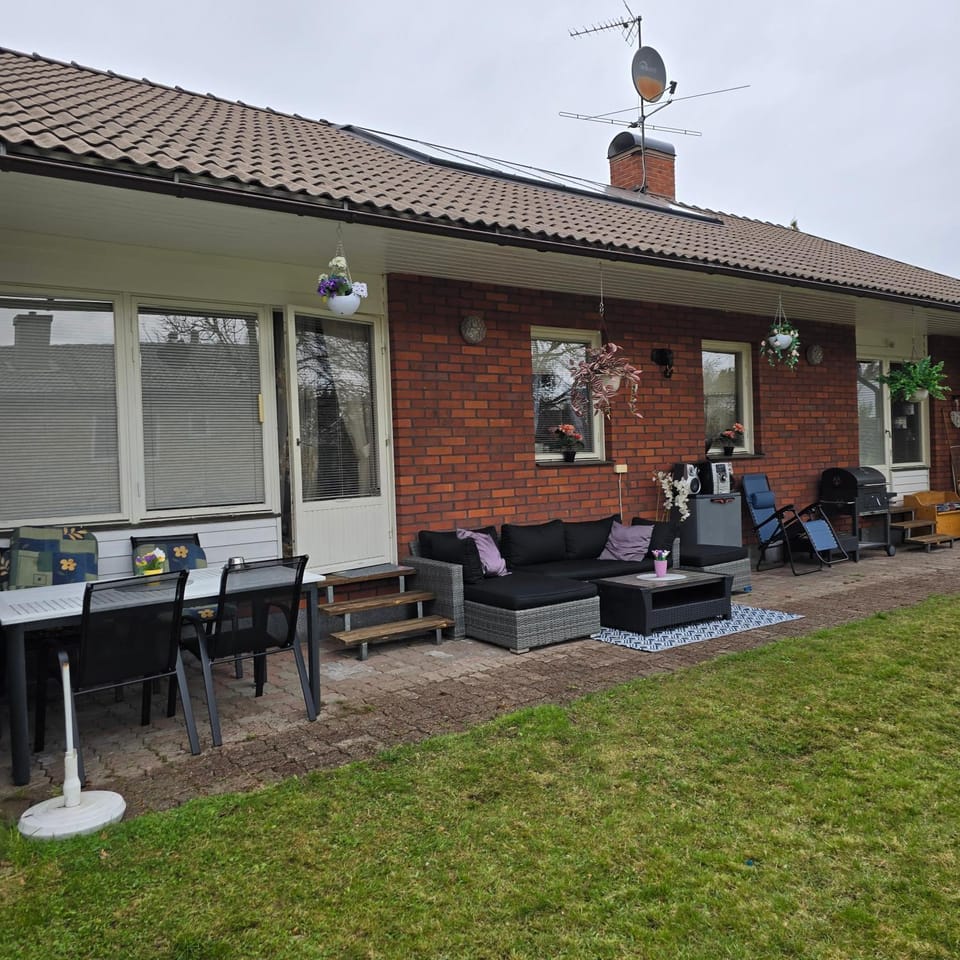 Patio, Seating area