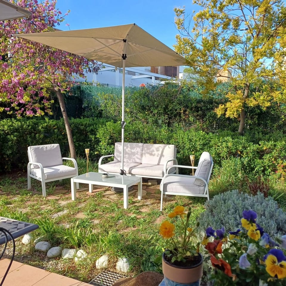 The Flower- Townhouse with air conditioning and garden! House in Montpellier