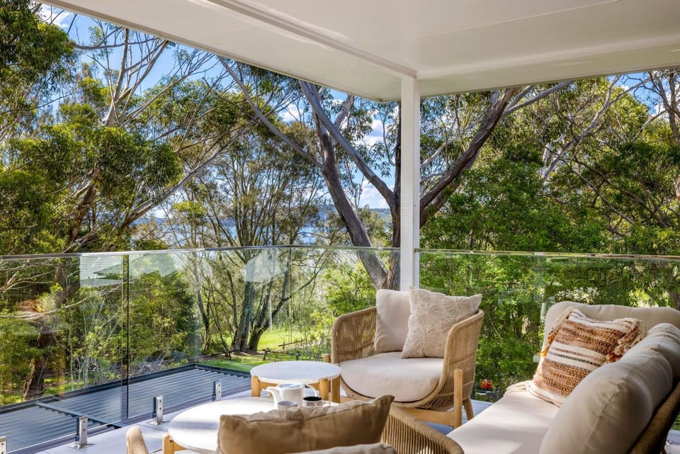 Day, Natural landscape, Garden, View (from property/room), Balcony/Terrace, Seating area