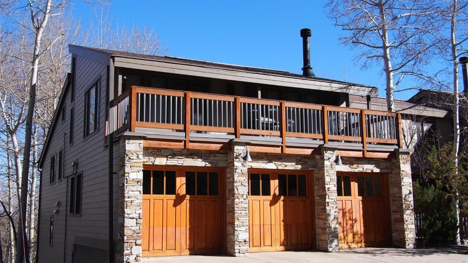 Crescent Ridge by White Pines Apartment in Park City