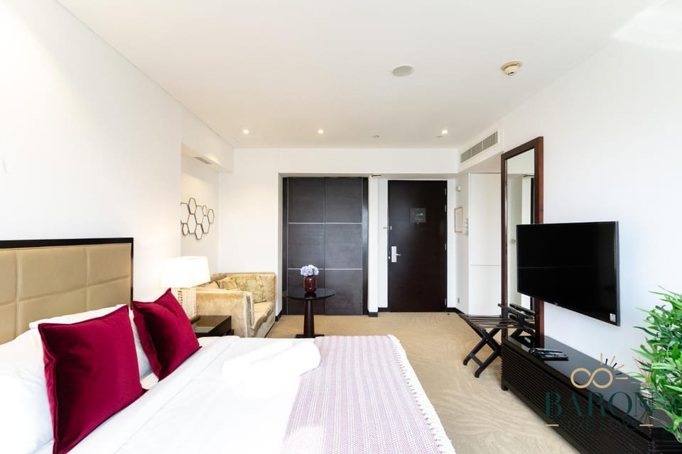 The Regal - JW Marriott Marina Hideaway Apartment in Dubai