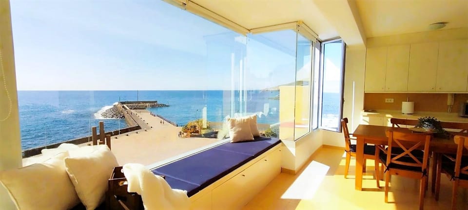 View (from property/room), Living room, Sea view
