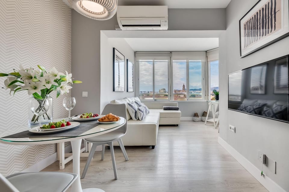 TV and multimedia, Living room, Dining area