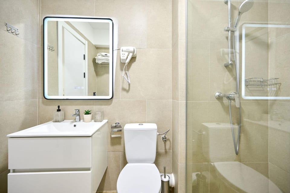 Shower, Toilet, Bathroom