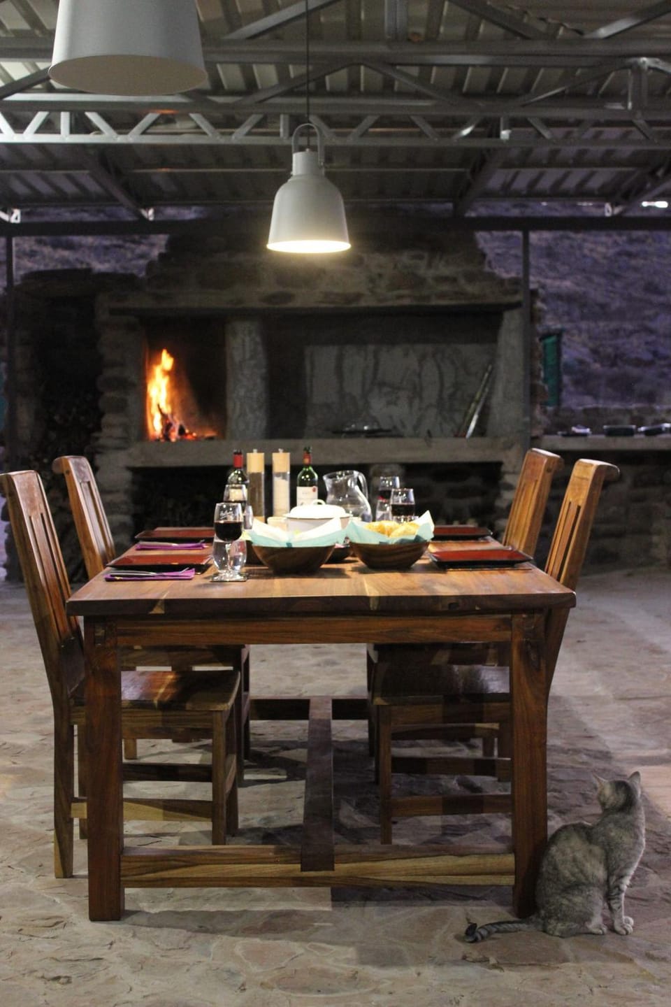 Property building, Restaurant/places to eat, BBQ facilities, Balcony/Terrace, Dining area