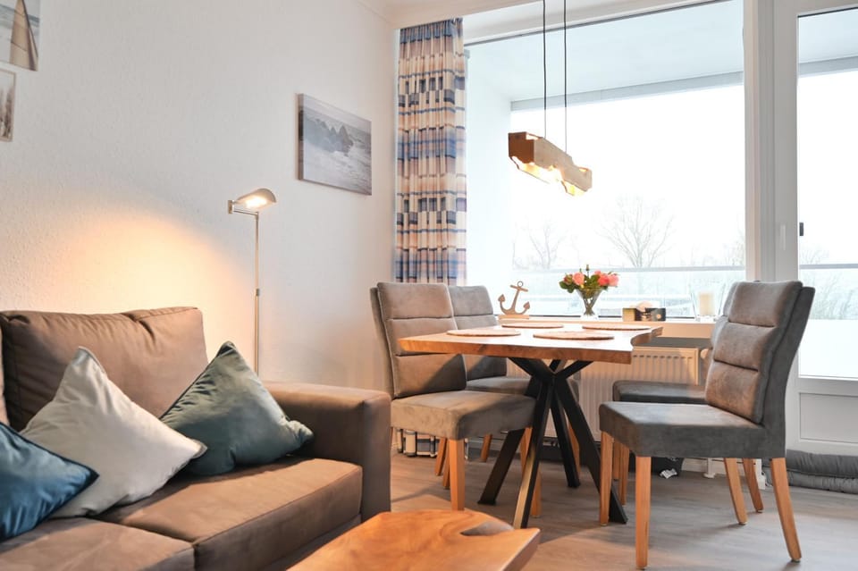 Uttiet mit Meeresblick 1-4-6 Apartment in Ostholstein