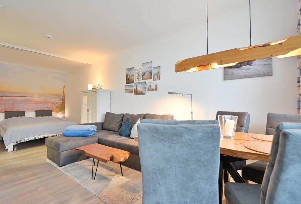 Uttiet mit Meeresblick 1-4-6 Apartment in Ostholstein