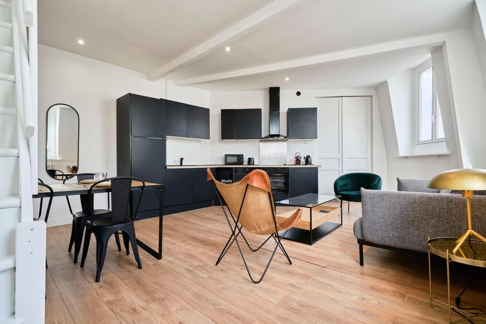 Duplex 2 bedrooms 2 bath Apartment in Lille