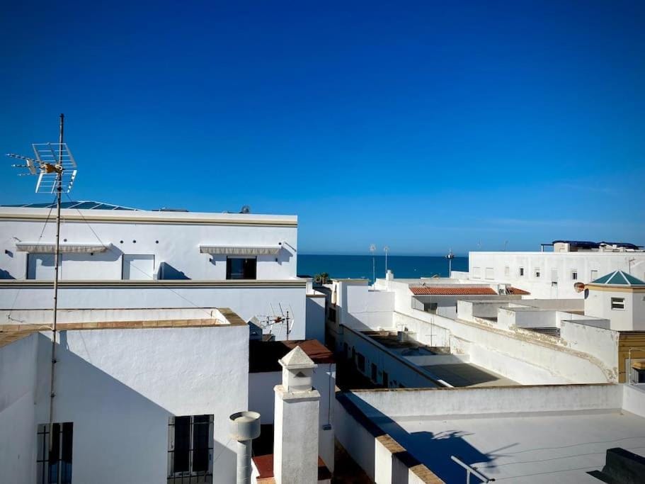 Property building, Balcony/Terrace, City view