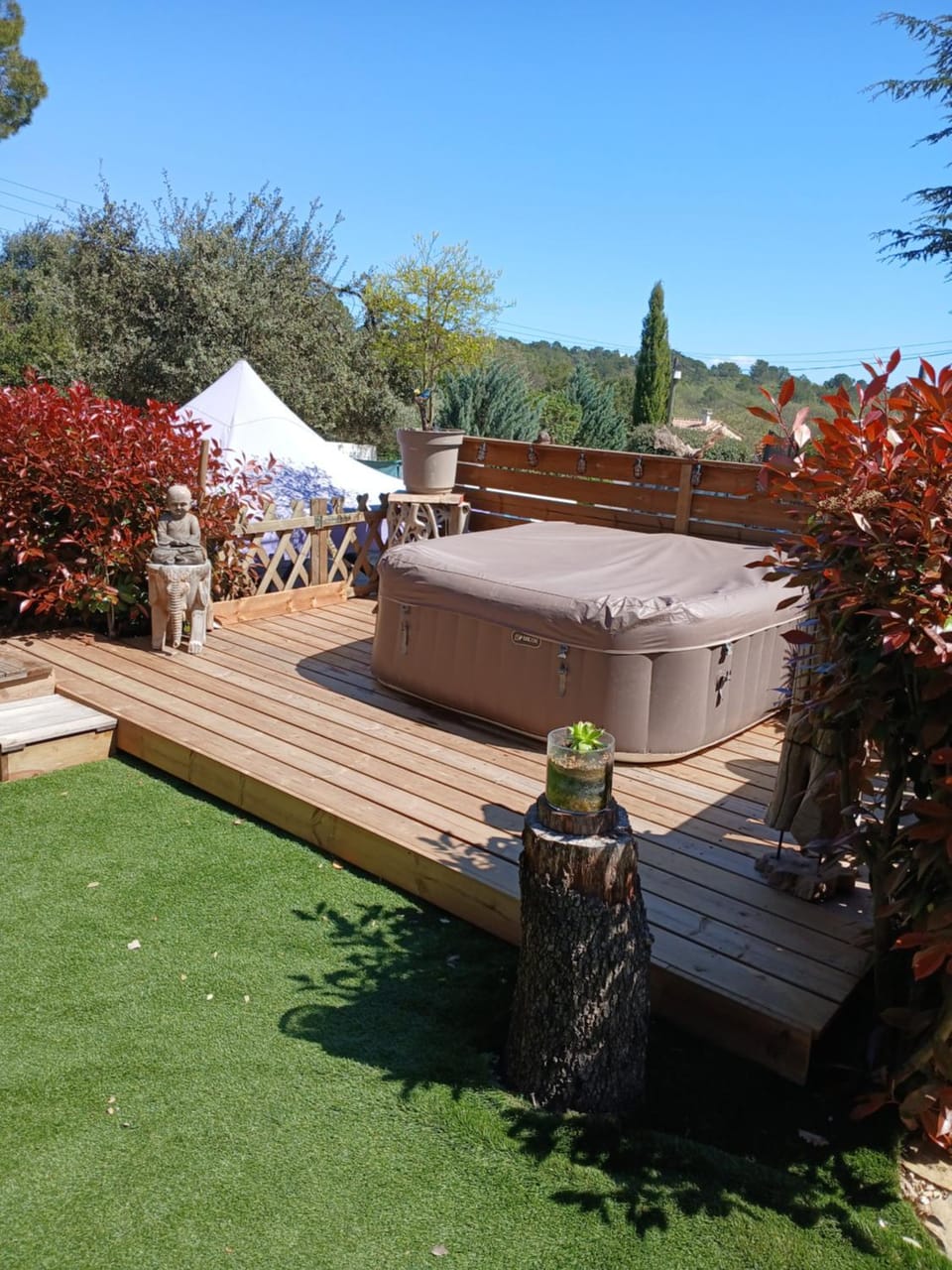 Villa 4 chambres avec jacuzzi Villa in Saint-Maximin-la-Sainte-Baume