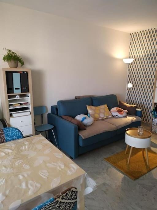 Le Silvaplana : Apt 4 Prs, 300 m plages, parking Apartment in Antibes