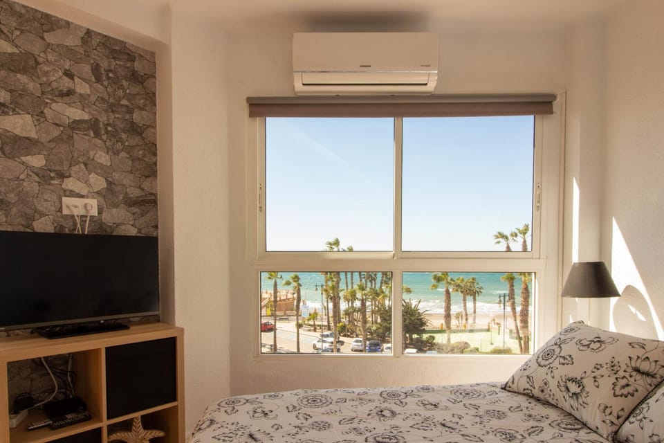 Ruselo 308. Loft en paseo marítimo de Torrox Costa Apartment in Axarquía