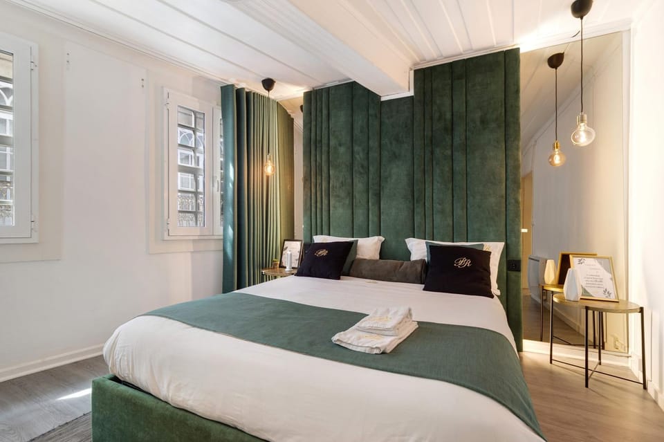 Living room, Bedroom