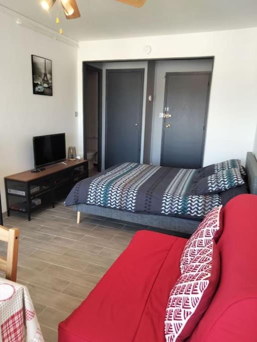 Communal lounge/ TV room, Photo of the whole room