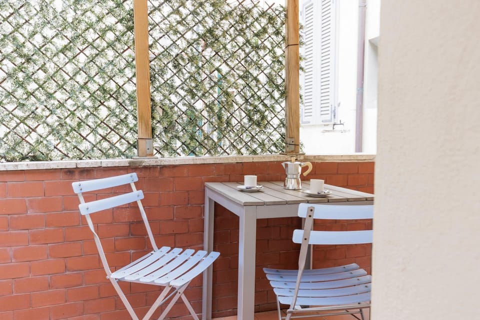 Day, Balcony/Terrace, Dining area
