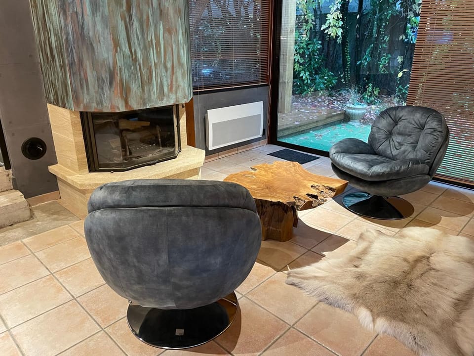 La longère citadine Apartment in Switzerland