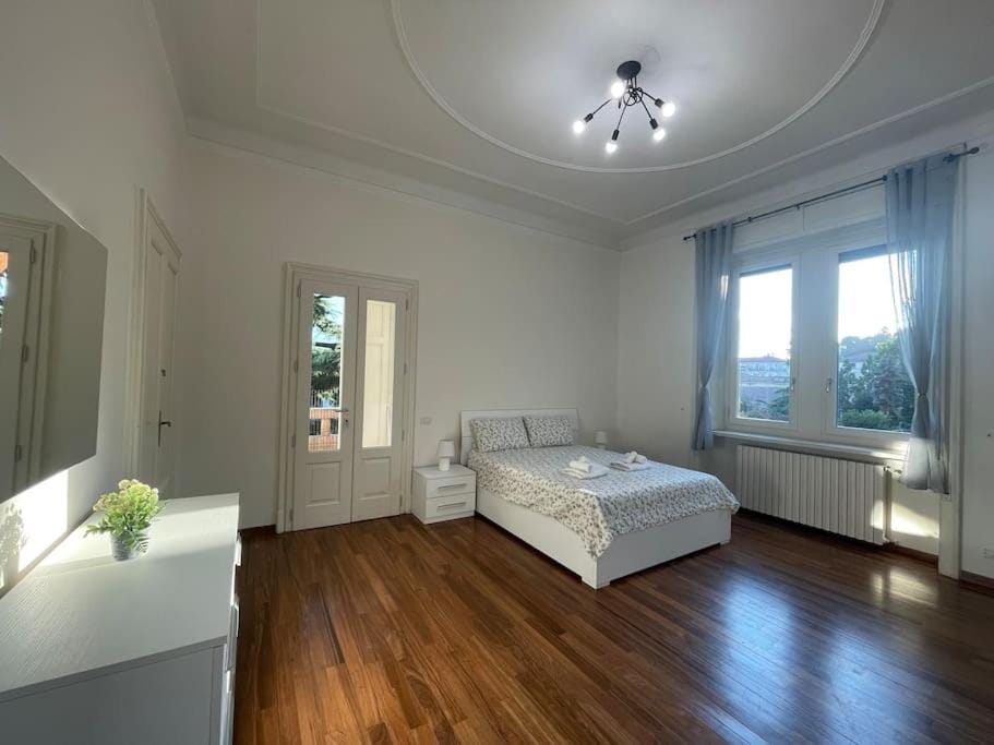 BG Central President Suite con parcheggio - Vista Città Alta Apartment in Bergamo