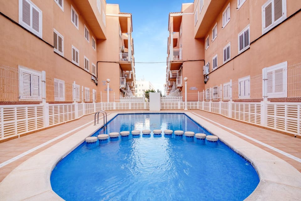 Property building, Swimming pool