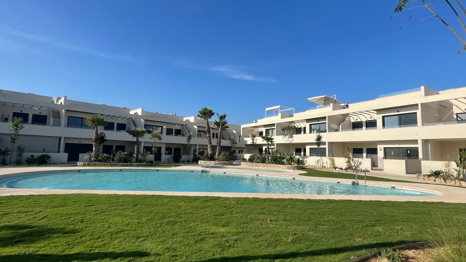 Property building, Garden, Swimming pool, Open Air Bath