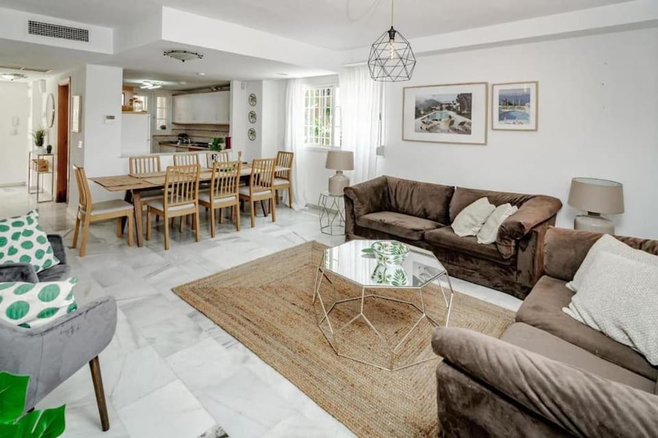 Peaceful Townhouse in Costabella Apartment in Marbella