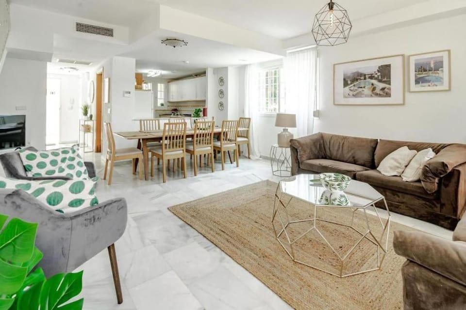 Peaceful Townhouse in Costabella Apartment in Marbella