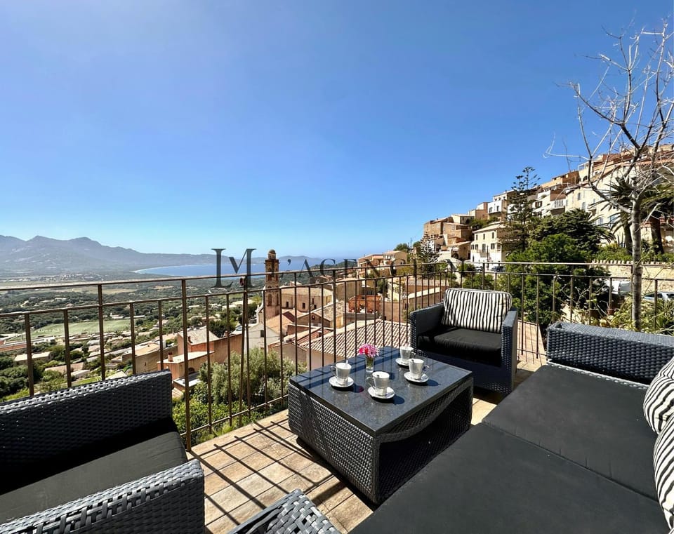View (from property/room), Balcony/Terrace