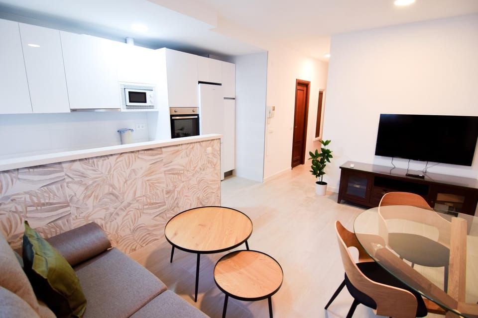 Kitchen or kitchenette, Living room