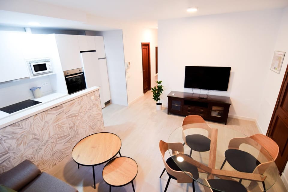 Kitchen or kitchenette, Living room