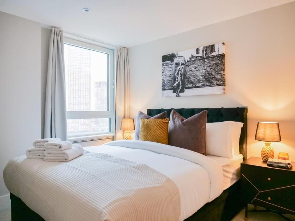 Stunning riverside apartment House in City of Westminster