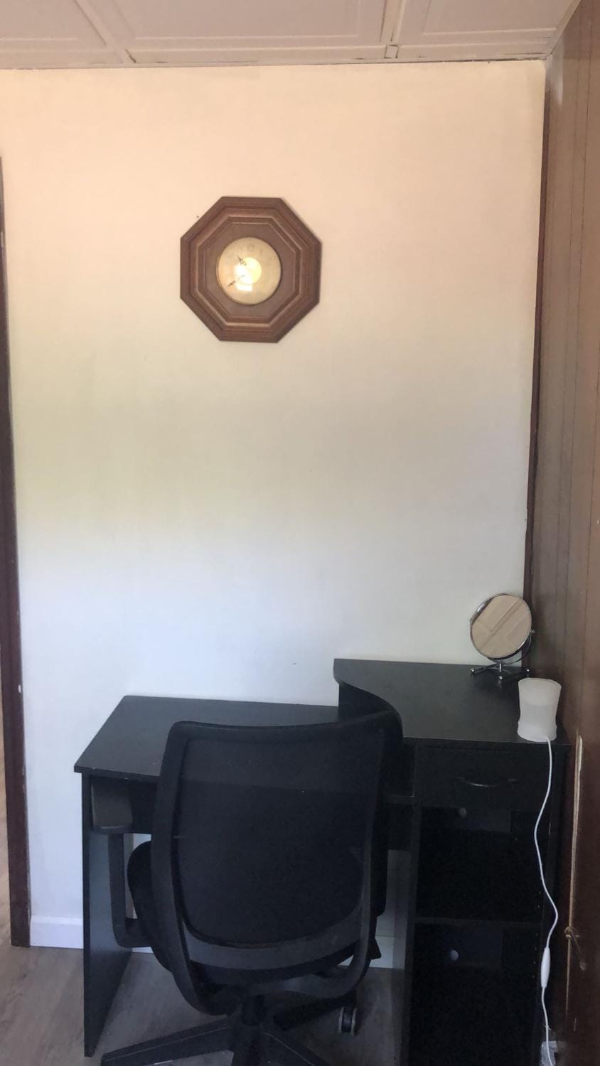 room with a private shower Vacation rental in Elizabeth