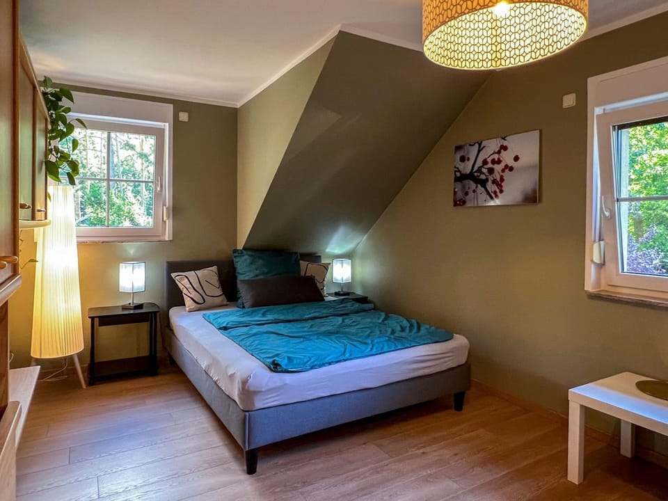Property building, Living room, Bedroom