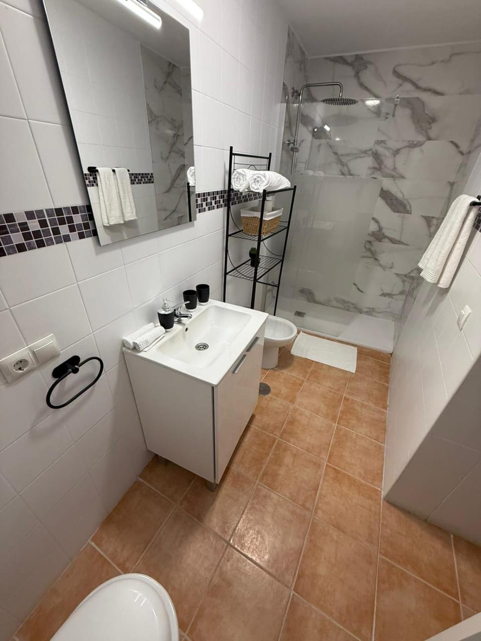 Shower, Bathroom