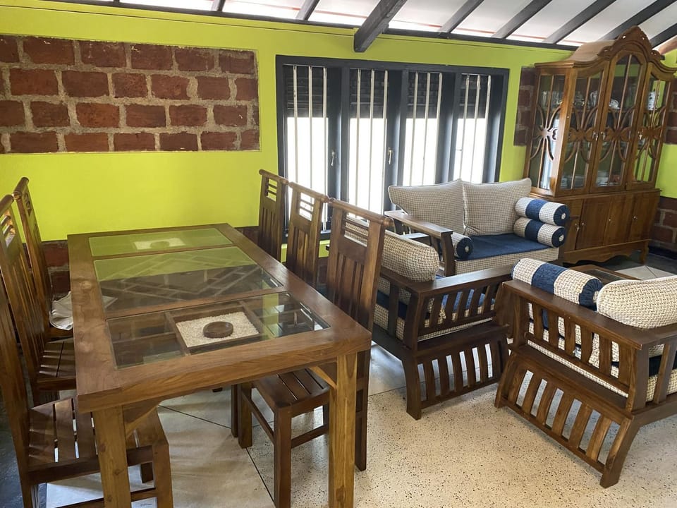 Red octopus villa Villa in Southern Province