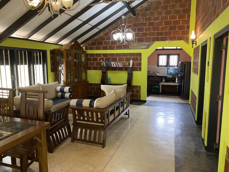 Red octopus villa Villa in Southern Province