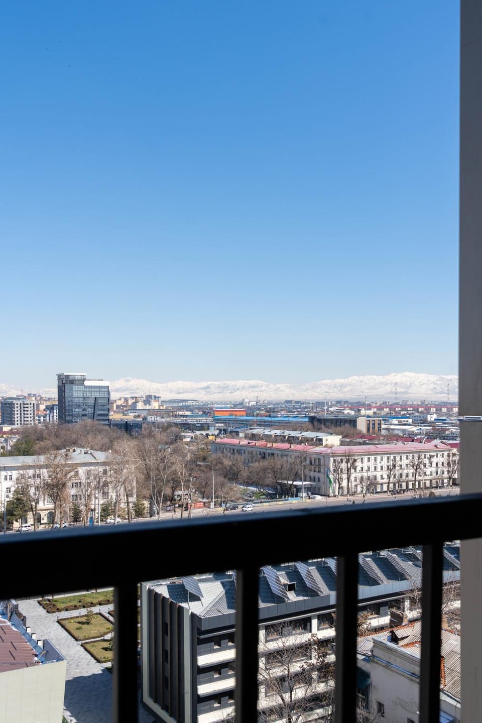 Balcony/Terrace, Mountain view