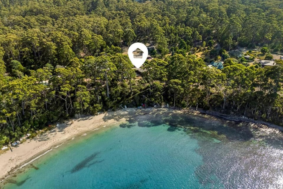 Osprey Lodge House in Eaglehawk Neck