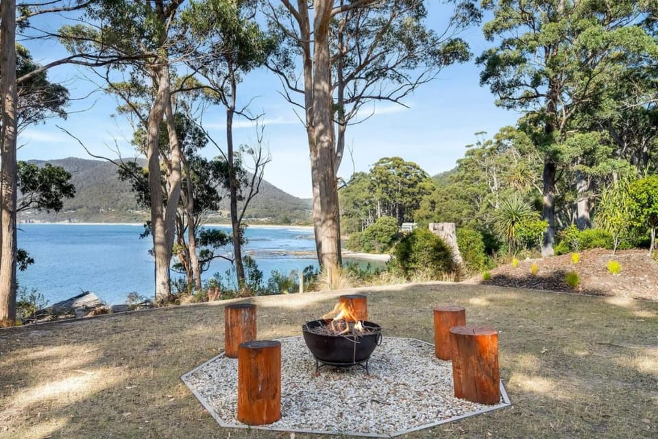 Osprey Lodge House in Eaglehawk Neck