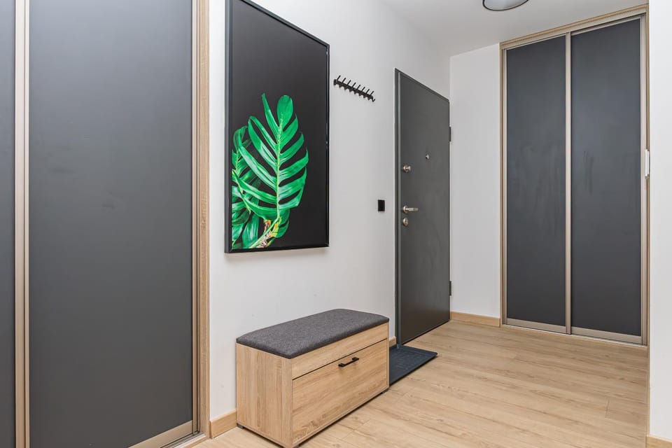storage, wardrobe