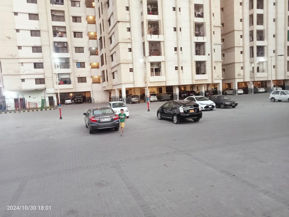 Street view, Parking
