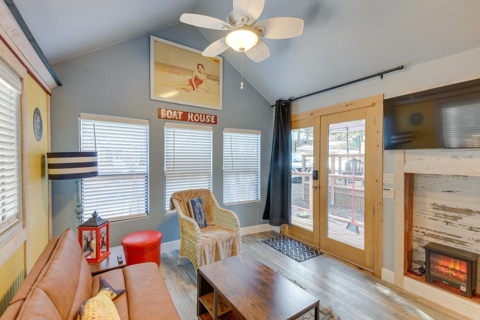 Cozy Lake Almanor Cabin, Outdoor Adventures Galore Cabin in Lake Almanor