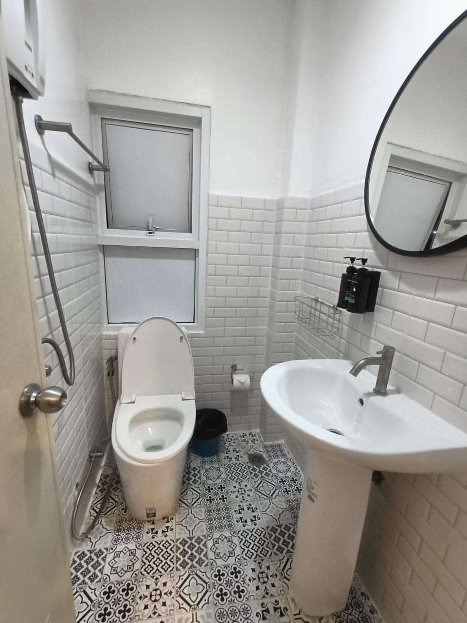 Marie Guest House B5 No Seaview Apartment in Pattaya City