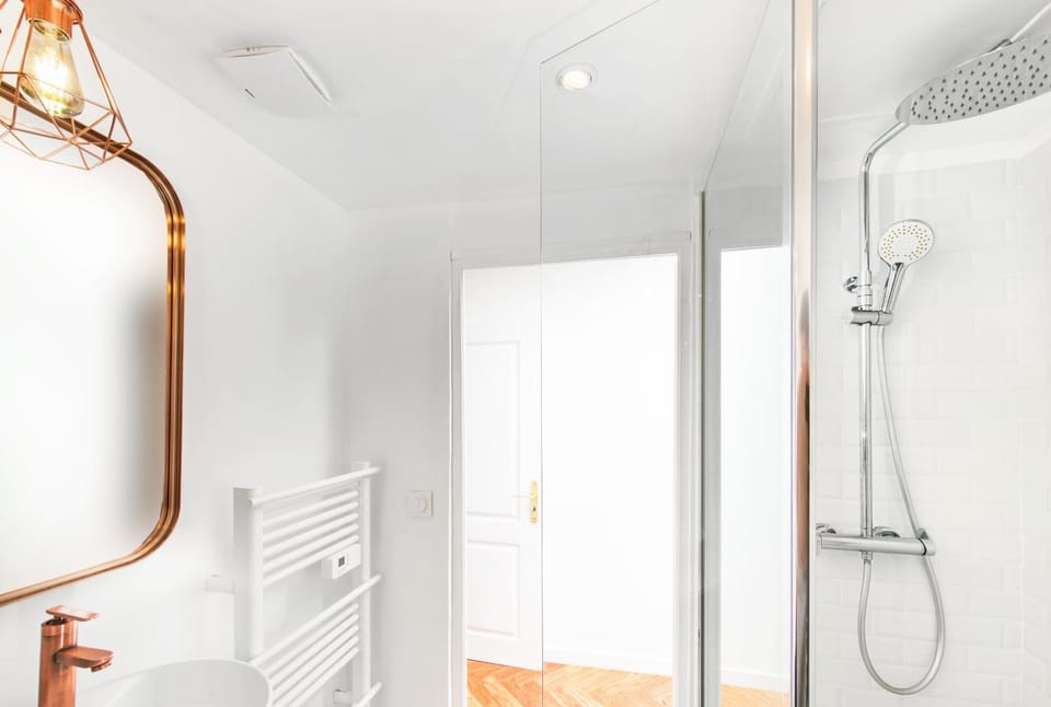 Shower, Bathroom