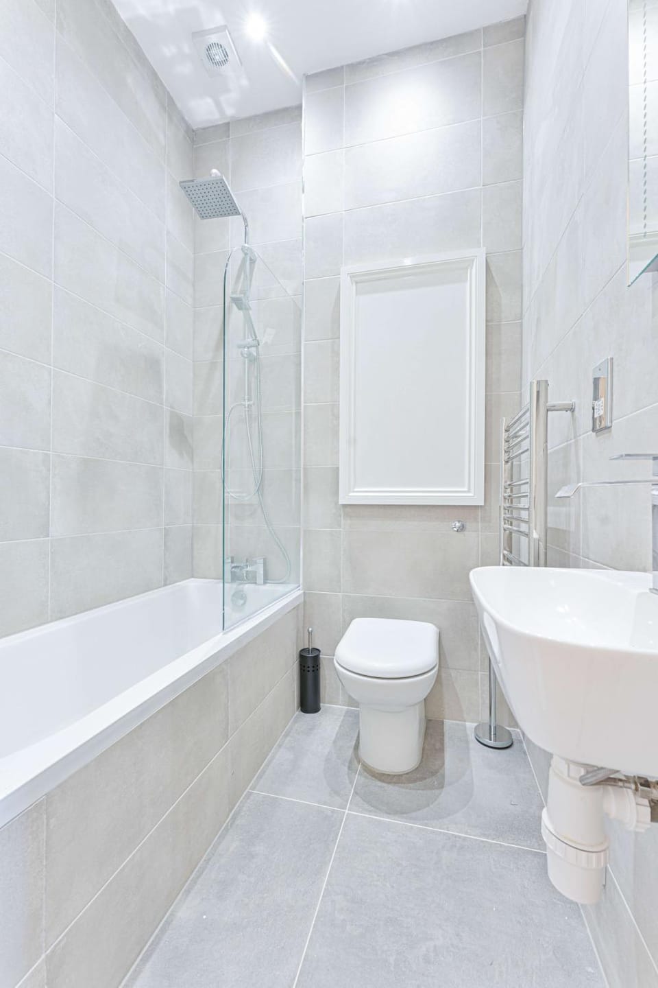 Stylish 2 Bedroom Apartment in Central Cheltenham Apartment in Cheltenham