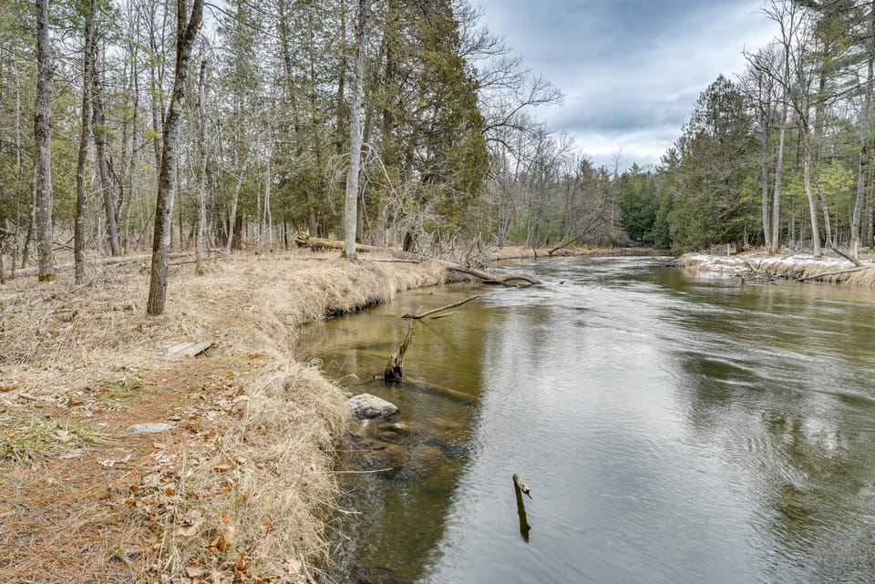Michigan Log Cabin w/ Pere Marquette River Views Cabin in Michigan