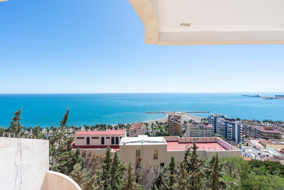 Property building, View (from property/room), City view, Sea view