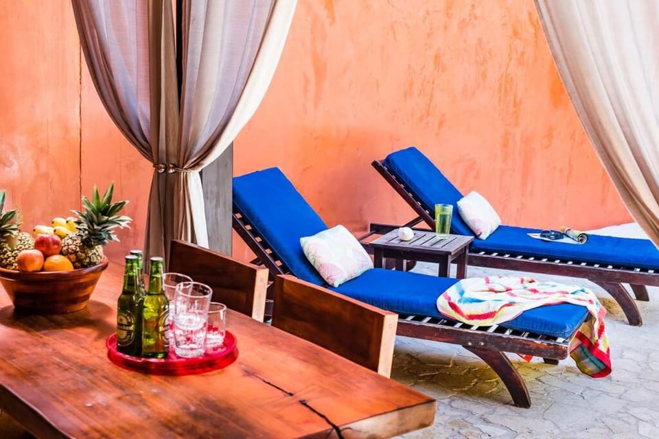 Luxury Villa, near the Beach with a Private Pool House in Playa Langosta