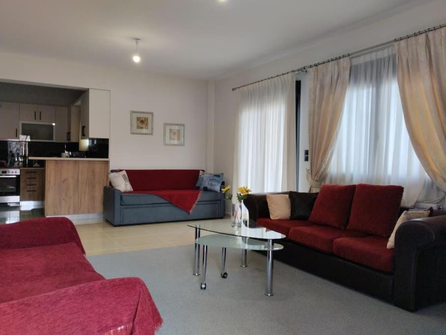 Bed, Living room, Seating area